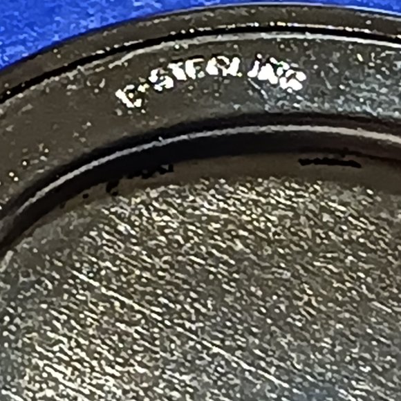 E-Stirling Silver Rose etched locket - Picture 6 of 7